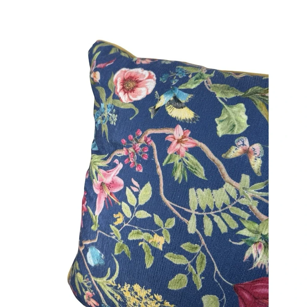 Rachel Ashwell THE FARMHOUSE Pillows 19